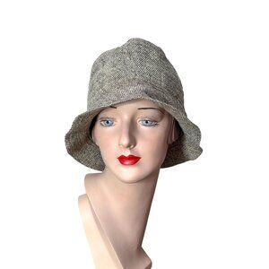 Irish wool tweed walking hat grey gray with quilted lining Norm Thompson Size 23
